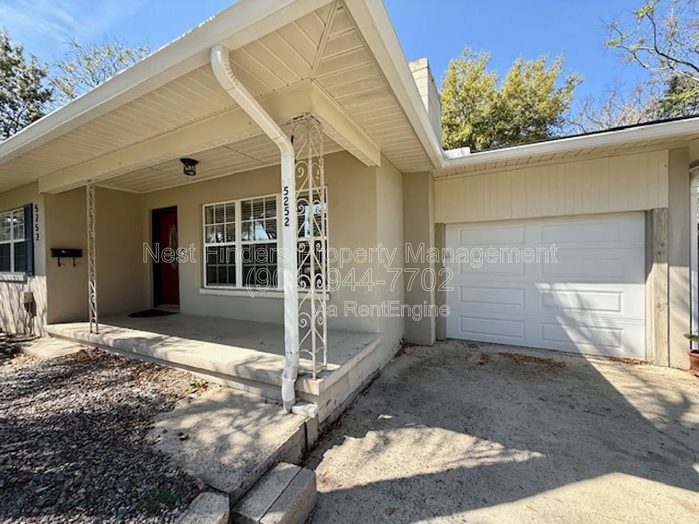 3 bed, 2.0 bath, 1610 sqft, $2,100 — Photo 2