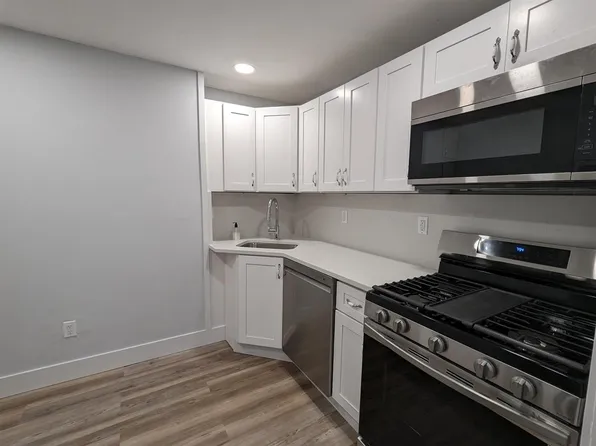 224 Newark Avenue image 1 of 6