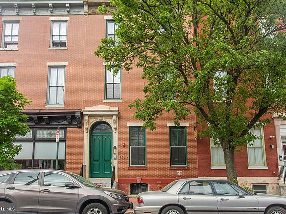2nd image of 1629 Wallace St #1B