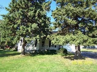 4940 N 52nd St, Omaha, NE 68104