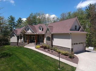 102 Mountain Laurel Rd, Daniels, WV 25832