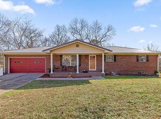 218 Alpine Dr, Rossville, GA 30741