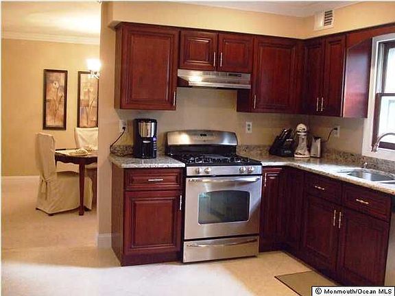 5th image of 1628 Tilford Blvd