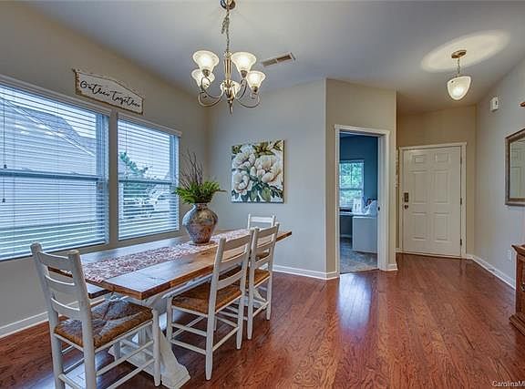 4th image of 2125 Lake Vista Dr