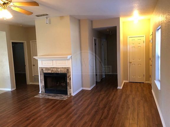 2nd image of 3920 Oak Valley Dr