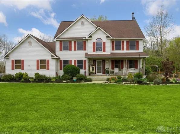 1888 E Spring Valley Paintersville Rd, Xenia, OH 45385