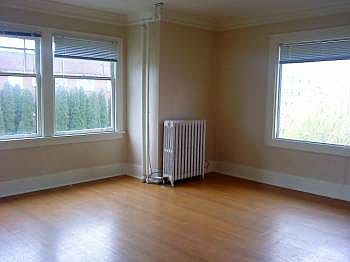 1st image of 208 N Tacoma Ave APT 5
