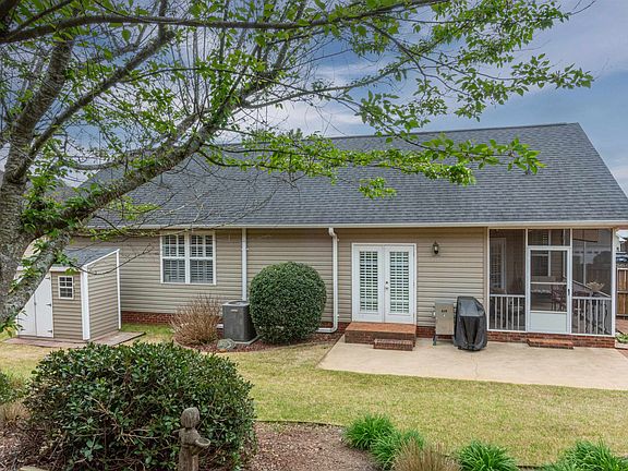 5th image of 727 Elam Way