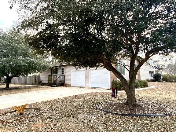 2nd image of 127 Ashwood Dr