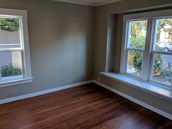 3rd image of 51 S Morrison Ave #House
