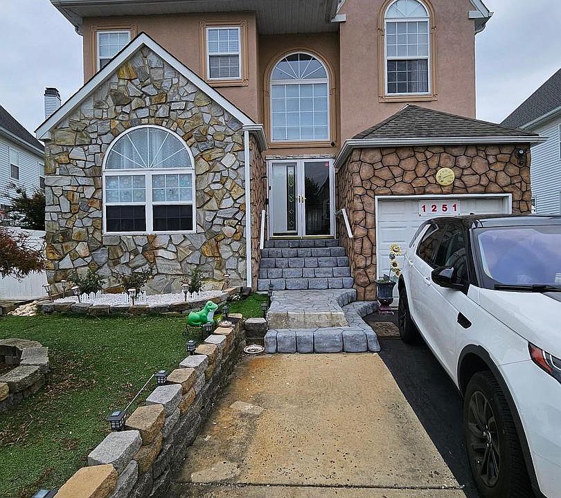 1st image of 1251 Serota Pl