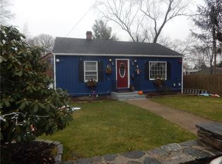 5 Berwick Ave, North Providence, RI 02911