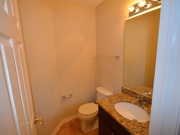 4th image of 2044 Dunnhill Ln