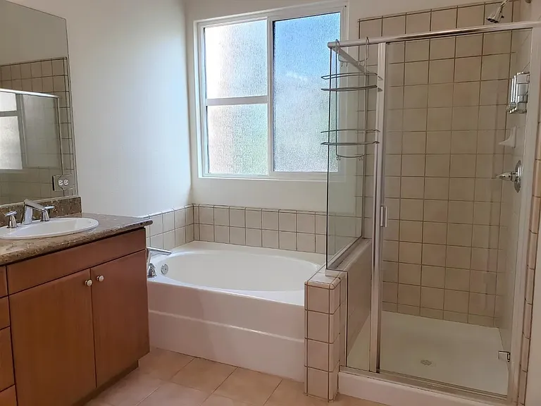 936 Curlew Ln — Photo 12