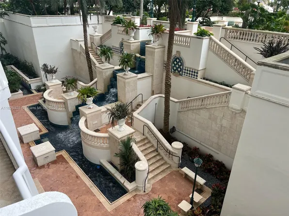 2000 Island Blvd APT 405, Aventura, FL 33160