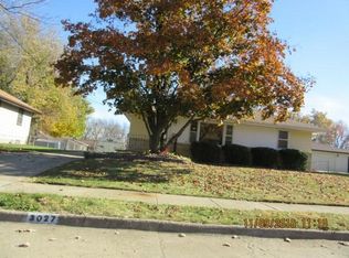 3027 Roblang Ct, Des Moines, IA 50317