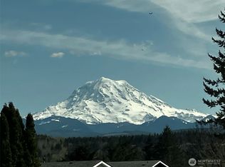 14306 Greenbelt Dr E, Sumner, WA