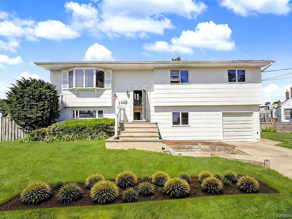 1st image of 14 Laurel Place