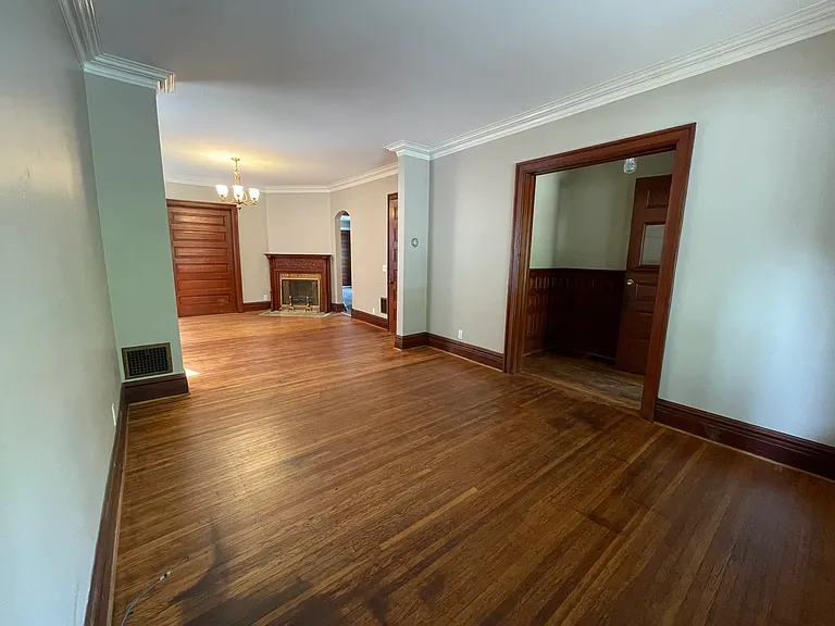 294 Baynes St #1 — Photo 2
