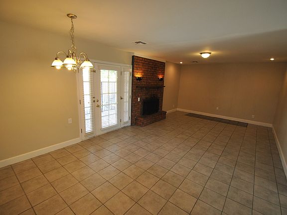 4th image of 2620 W Aster Dr