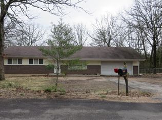 10802 Mann Ct, Rolla, MO 65401