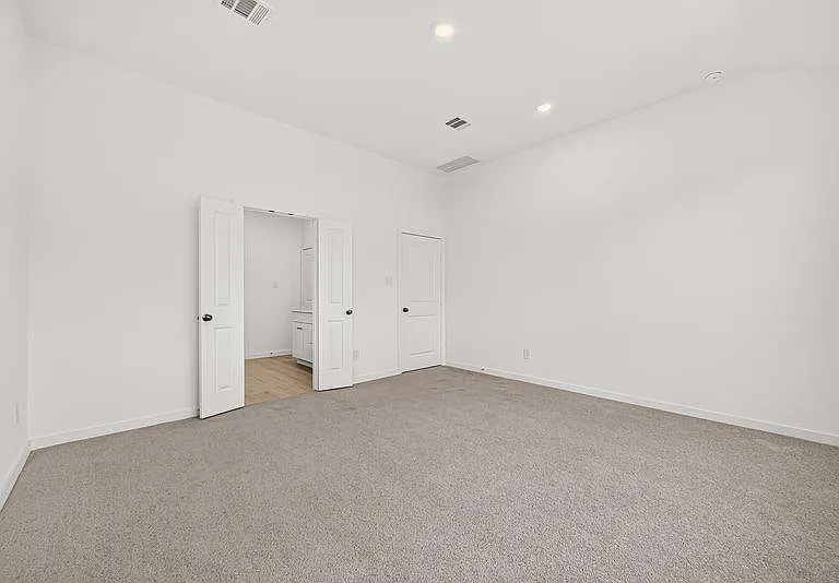 25714 Sapphire Cove St — Photo 29