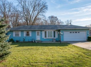 11542 Anderson Rd, Granger, IN 46530