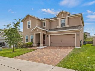 9724 Kinmore Dr, Groveland, FL 34736