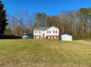 8261 Creedmoor Dr, Rural Hall, NC 27045