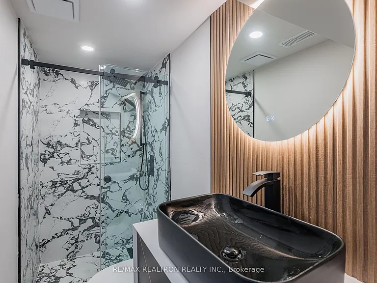 28 Blue Spruce Ln #BASEMENT — Photo 17