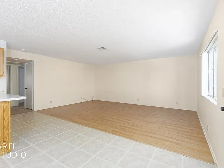 463 Mesa Blvd #201 — Photo 15