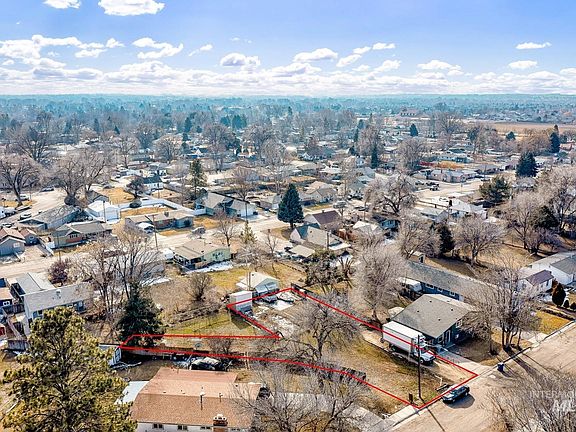 5th image of Shoshone Ave