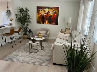 13155 SW 7th Ct APT 204E, Hollywood, FL 33027
