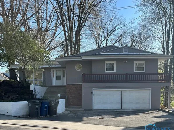 1924 Green Valley Dr, Toledo, OH 43614
