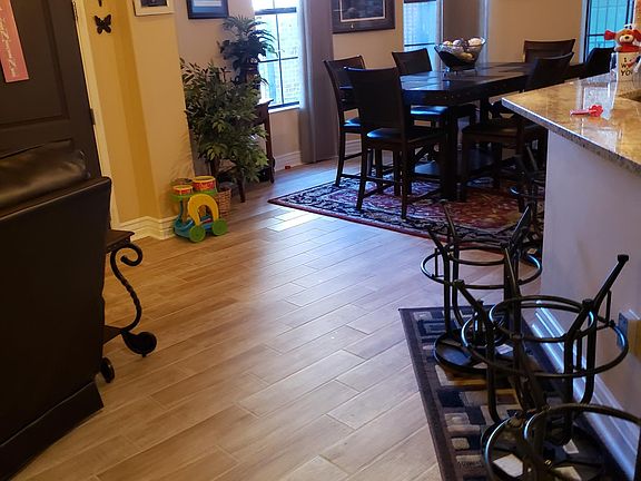 3rd image of 215 N Center St APT 111