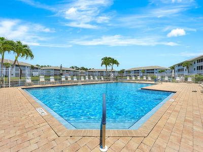 7839 Regal Heron Cir APT 206, Naples, FL, 34104