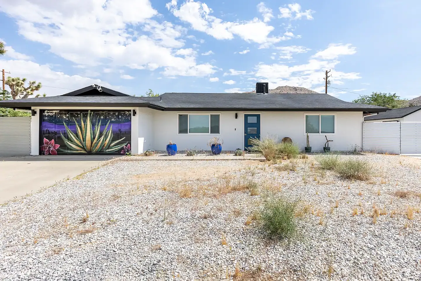2 bed, 1072 sqft, $2,600 — Photo 3