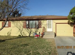 1503 N 11th St, Garden City, KS 67846