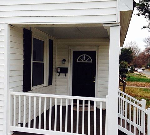 2nd image of 3203 Idlewood Ave