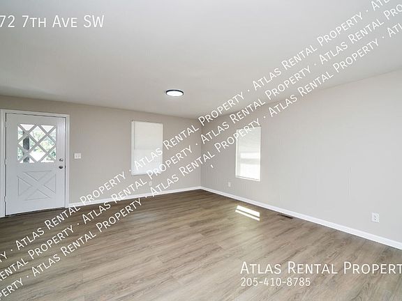 5th image of 572 7th Ave SW