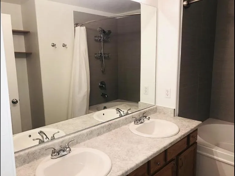 3847 Riviera Grv #201 — Photo 3