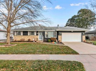 2314 Minerva St, Oshkosh, WI 54901