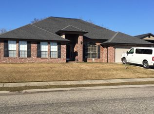 17037 Merlin Ln, Gulfport, MS 39503