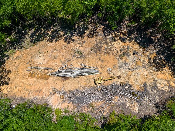 3rd image of 741 Bazel Rd