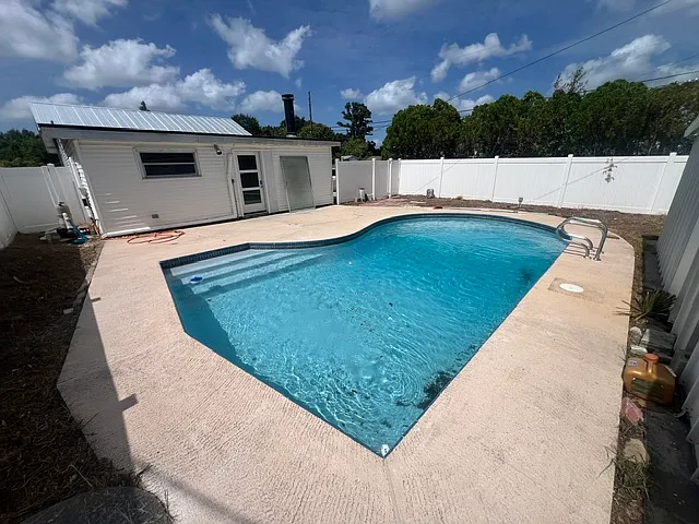 1 bed, 450 sqft, $1,650 — Photo 2