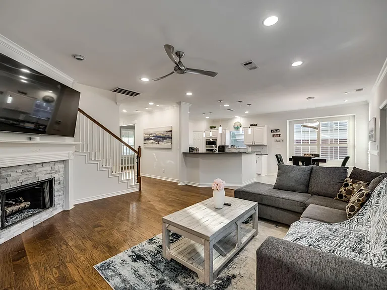 17258 Stedman Dr — Photo 12