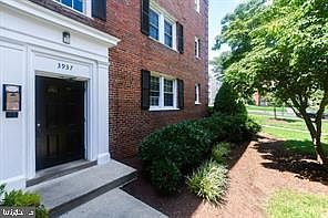 4th image of 3937 Pennsylvania Ave SE APT 102