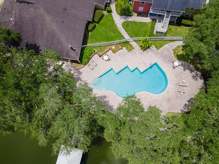 302 Lake Parsons Grn #107 — Photo 14