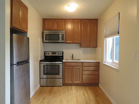 2nd image of 130 5th Ave APT 2