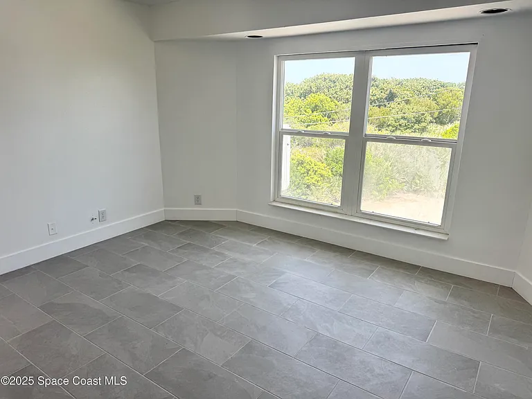 8517 S Highway A1A — Photo 9